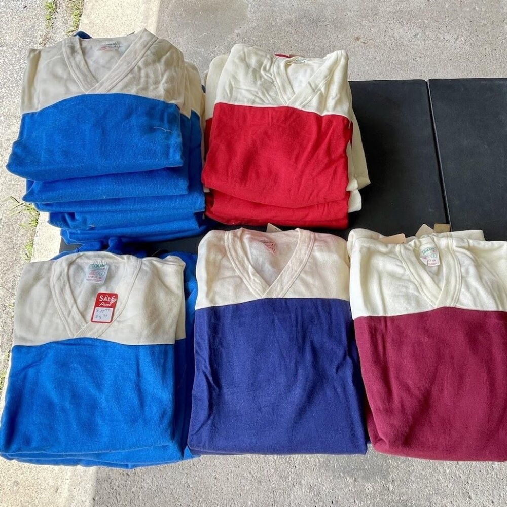 V-Neck Long Sleeve Sweaters